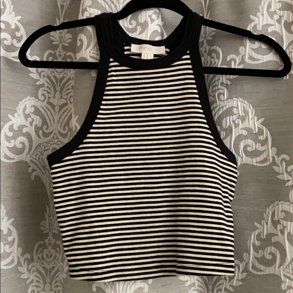F21 Black & White Crop Top